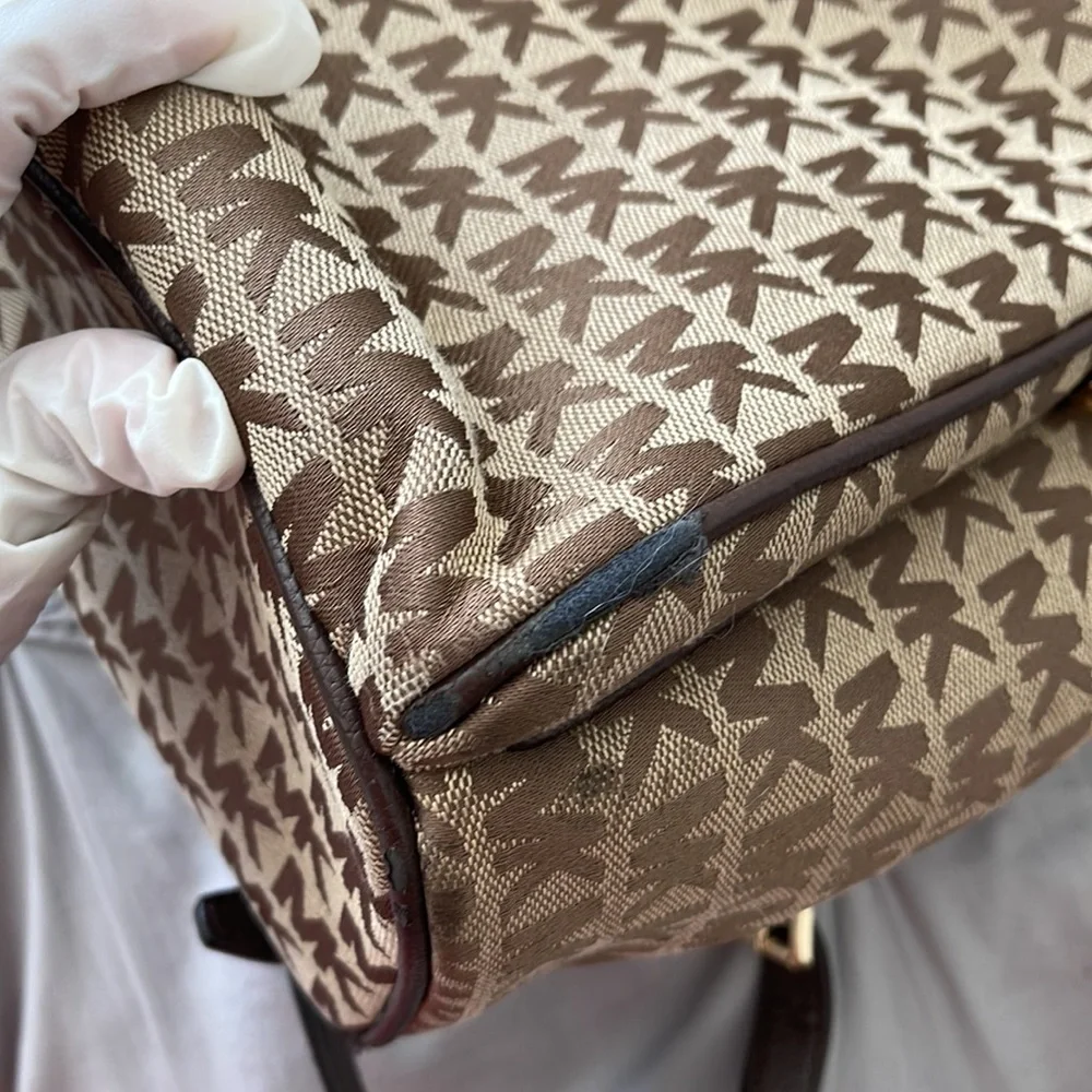 Michael kors backpack - Picture 11 of 16